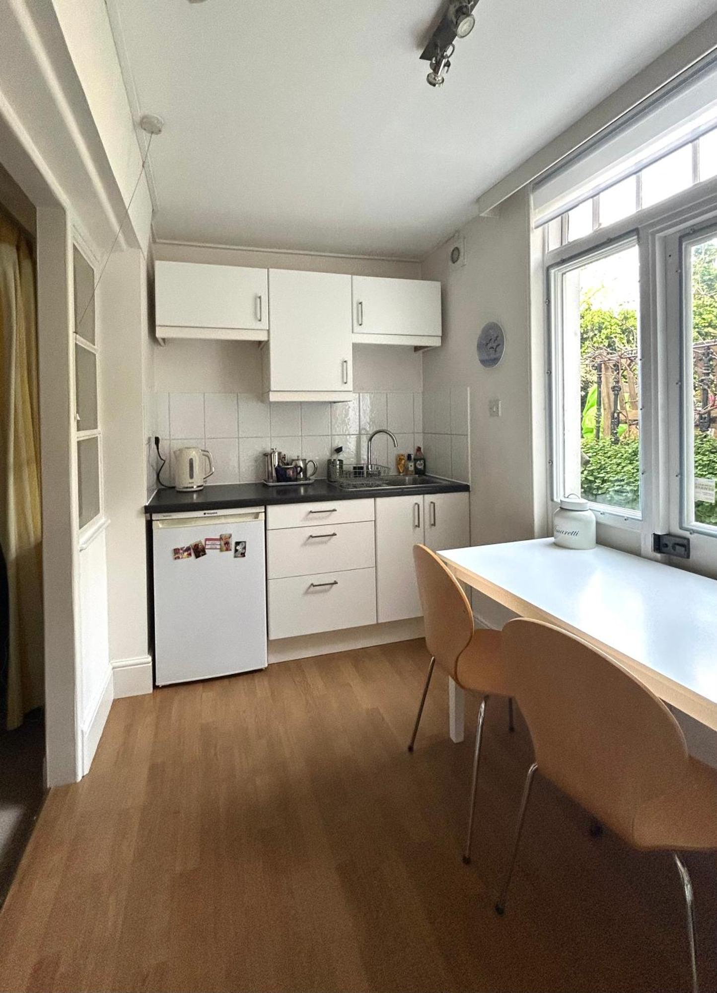 Spacious Comfortable Flat With Free Parking In East Finchley, Muswell Hill & Close To Alexandra Palace London Exterior foto