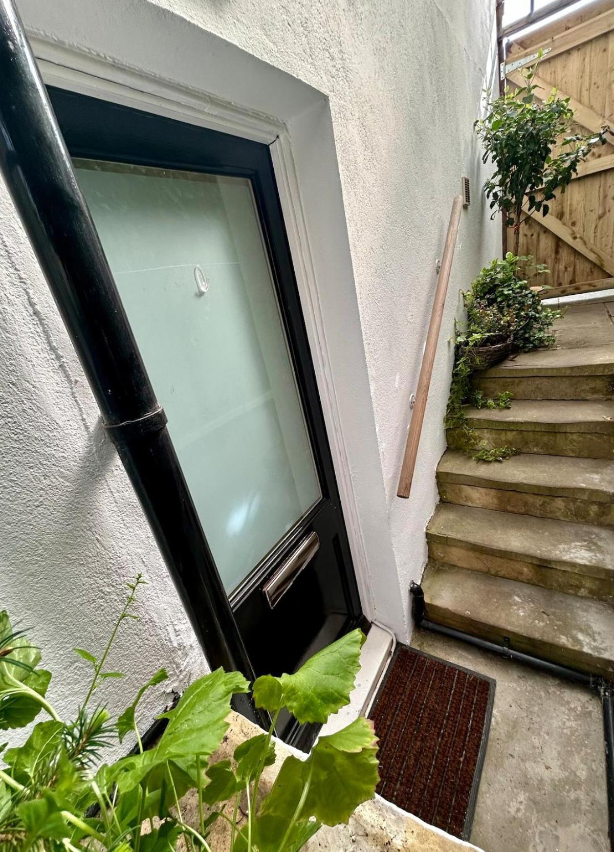 Spacious Comfortable Flat With Free Parking In East Finchley, Muswell Hill & Close To Alexandra Palace London Exterior foto